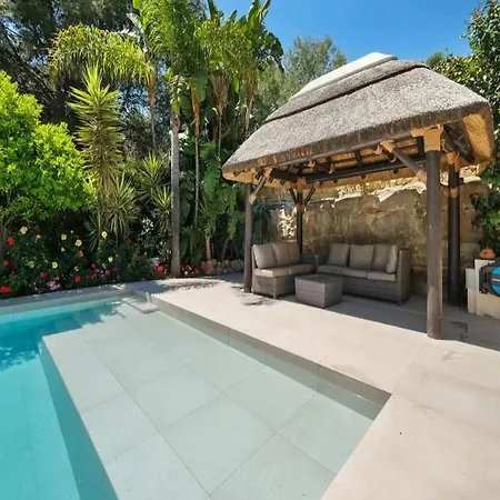 Magnificent In With Private Pool Дом отдыха *